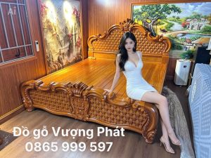 Giường Louis vách trám hoa lá tây gỗ Gõ Đỏ tự nhiên loại 1 VÍP