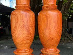 Lục Bình phong thủy gỗ Hương đỏ nguyên khối cao 1m7 đk 52 hàng đẹp Loại 1