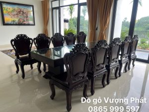 Bộ bàn ăn nguyên khối 10 ghế Louis hoa lá tây gỗ Gõ Đỏ loại 1 sơn PU màu Óc Chó đẹp sang trọng