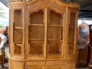 Tủ rượu Louis hoa lá tây cánh cong gỗ Gõ đỏ kt 1m8 x 225 x 48